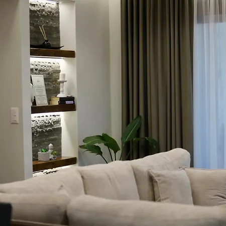 With Private Pool 别墅 *