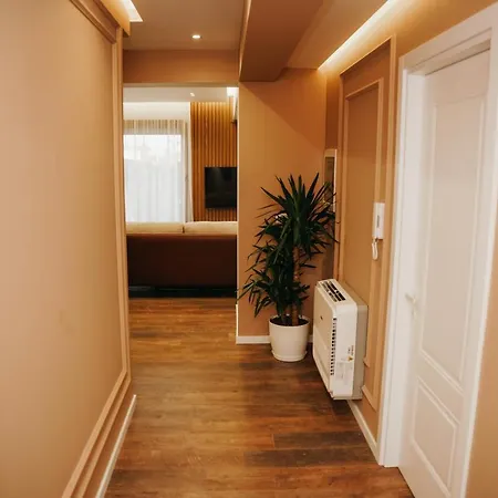 With Private Pool *