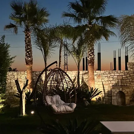 With Private Pool دراس