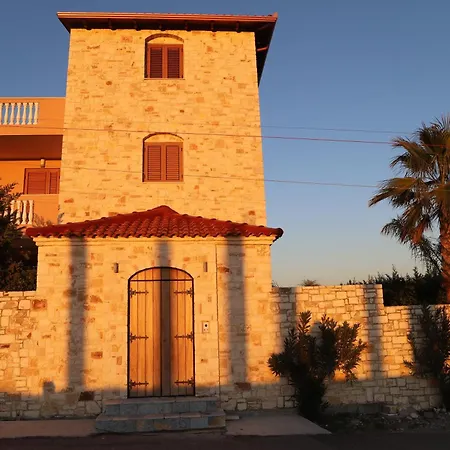 Villa With Private Pool *