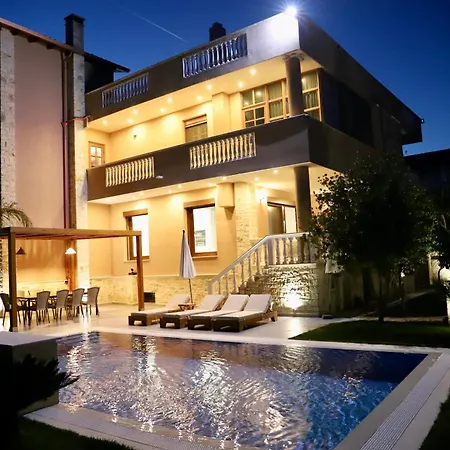 With Private Pool Villa Durres